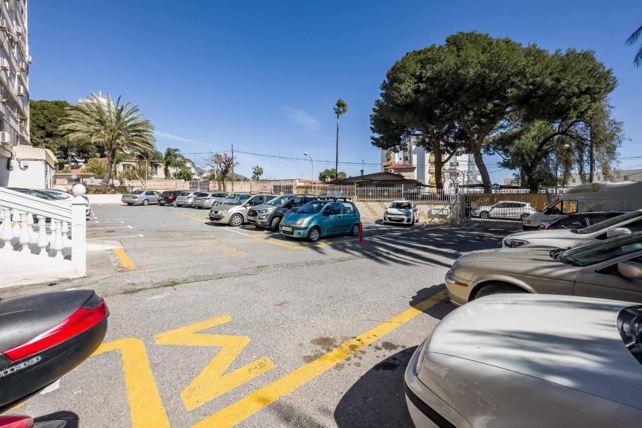 Apartamento Acogedor, Terraza, Piscina Y Mar Benalmádena Exteriör bild