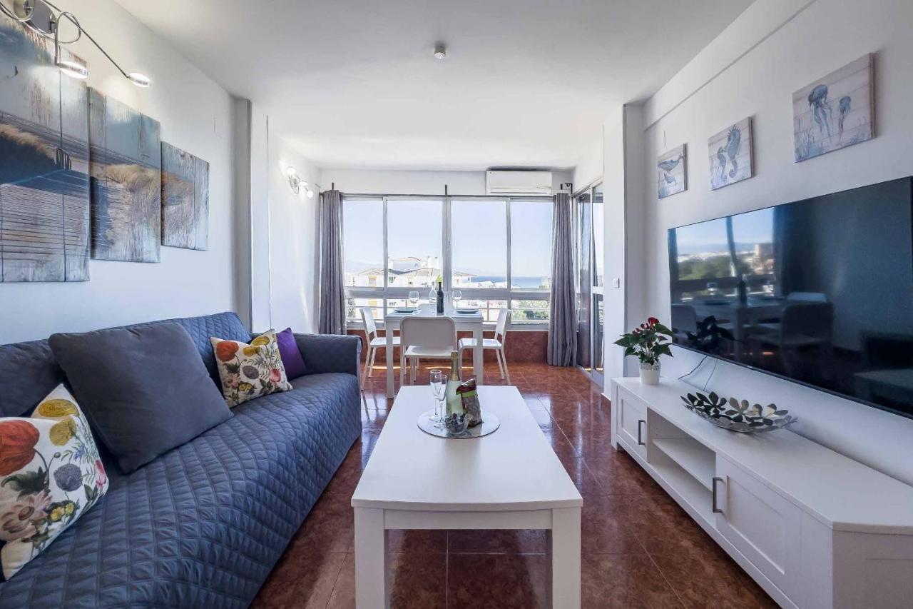 Apartamento Acogedor, Terraza, Piscina Y Mar Benalmádena Exteriör bild